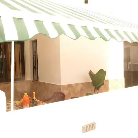 Tenerife With Impressive Pool 25 طوستا ديل سيلونثيو