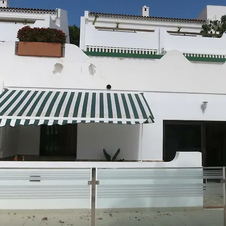 Tenerife With Impressive Pool 25 شقة *